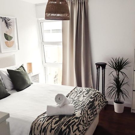 O'Connell Place Dublin Bagian luar foto